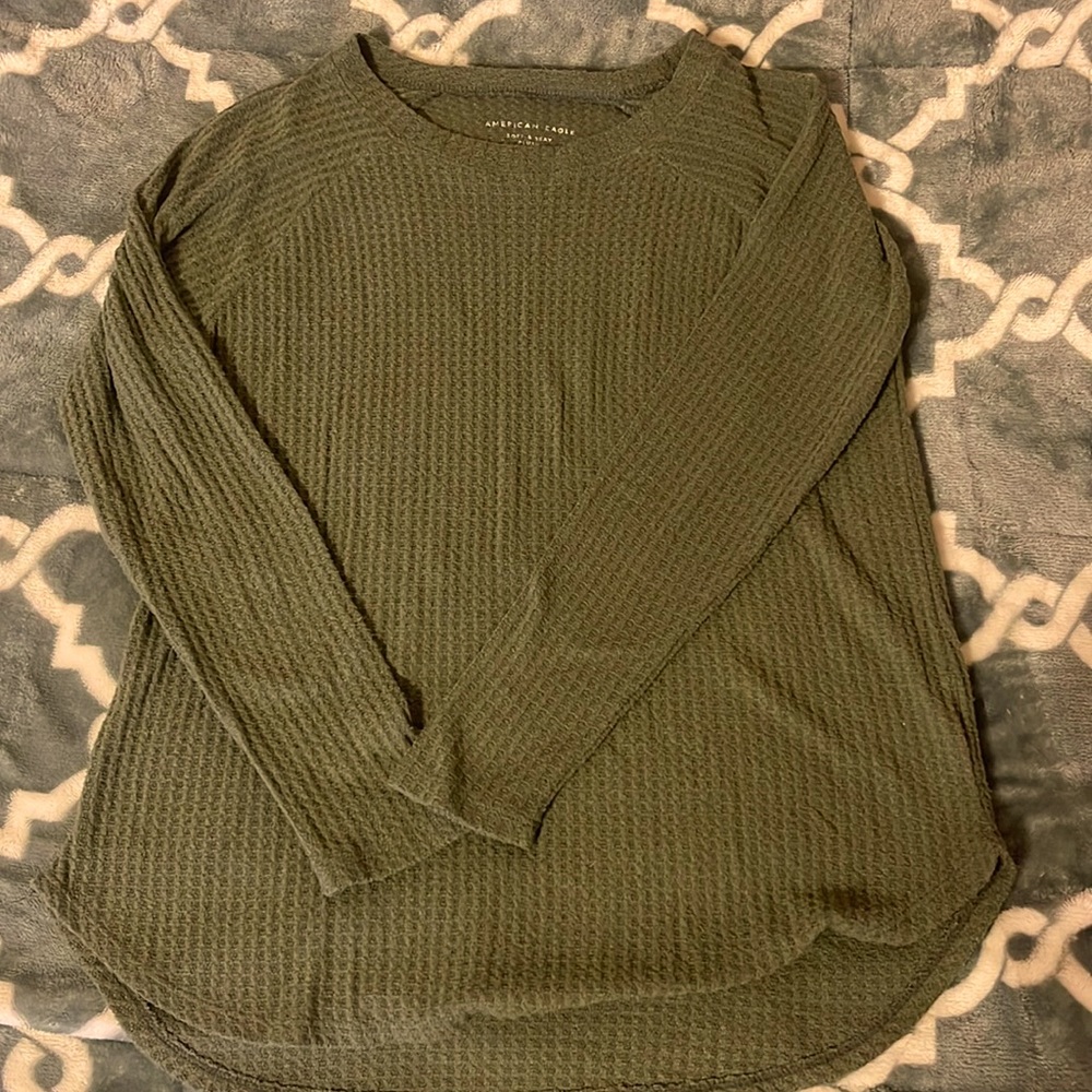 American eagle sweater